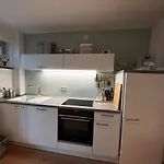Schöne 2-zimmer In Der Stadtmitte Apartment
