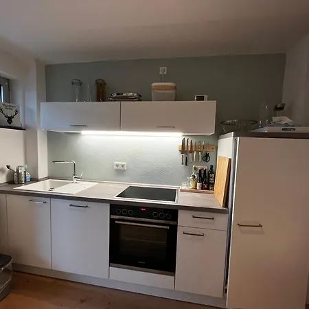 Schoene 2-zimmer In Der Stadtmitte 公寓