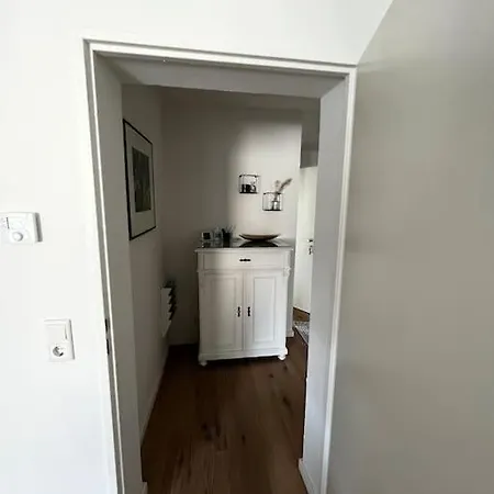 Schoene 2-zimmer In Der Stadtmitte